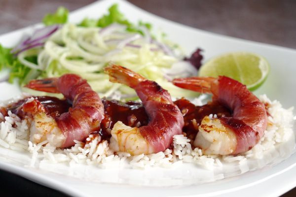 Prosciutto Wrapped Prawns with Maple Barbecue Sauce